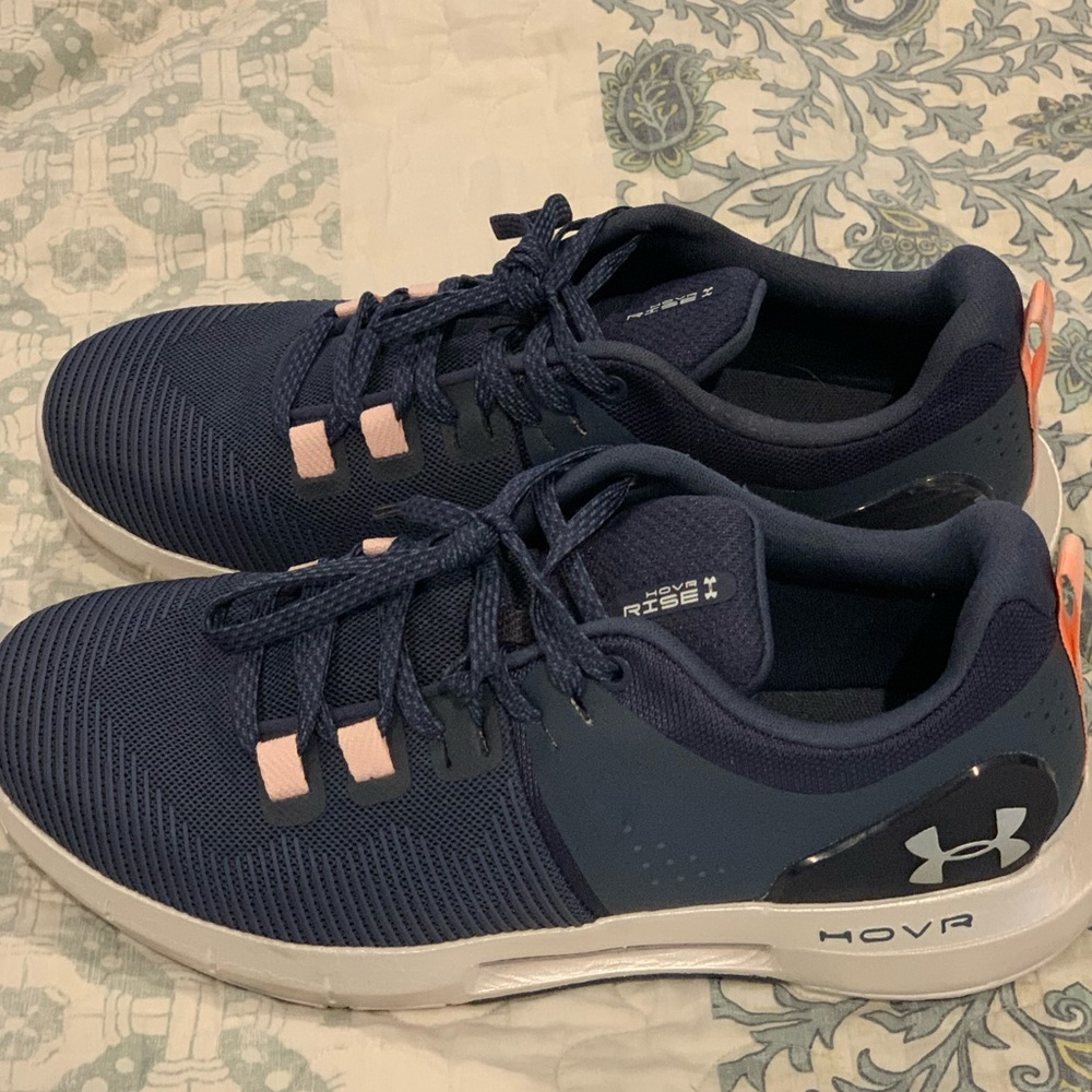 Under Armour Tennis Shoes